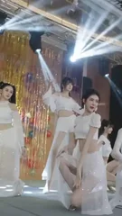 井川里予回应晒照被指擦边