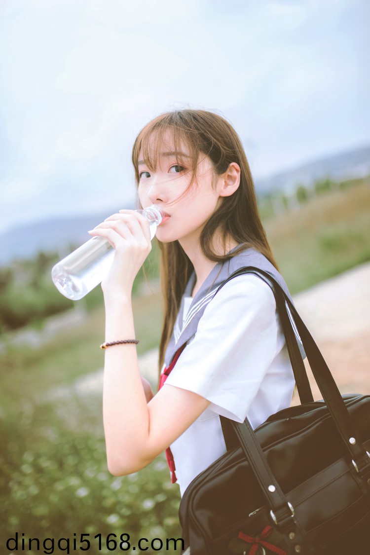 欧美黑人小哥歌曲叫什么来着